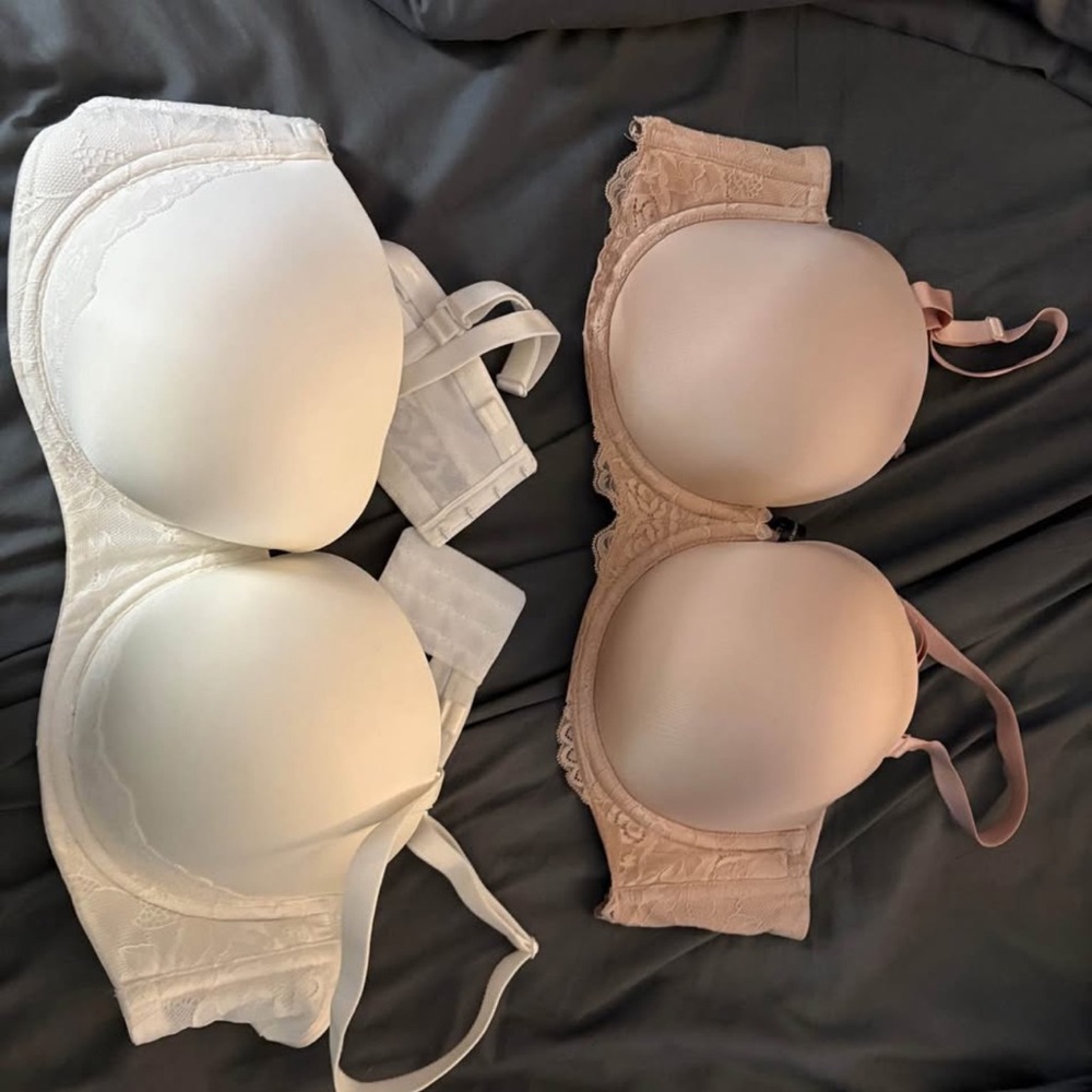 Torrid White and Cream Lace Bras 2 pieces